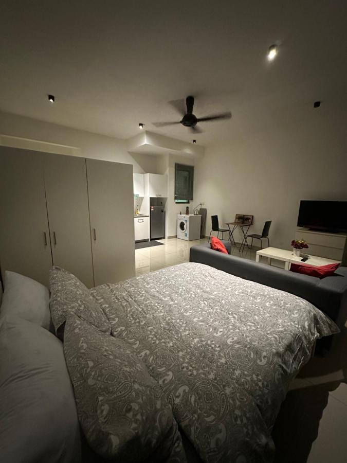 Retreat At Cybersquare Apartment Cyberjaya Exterior photo