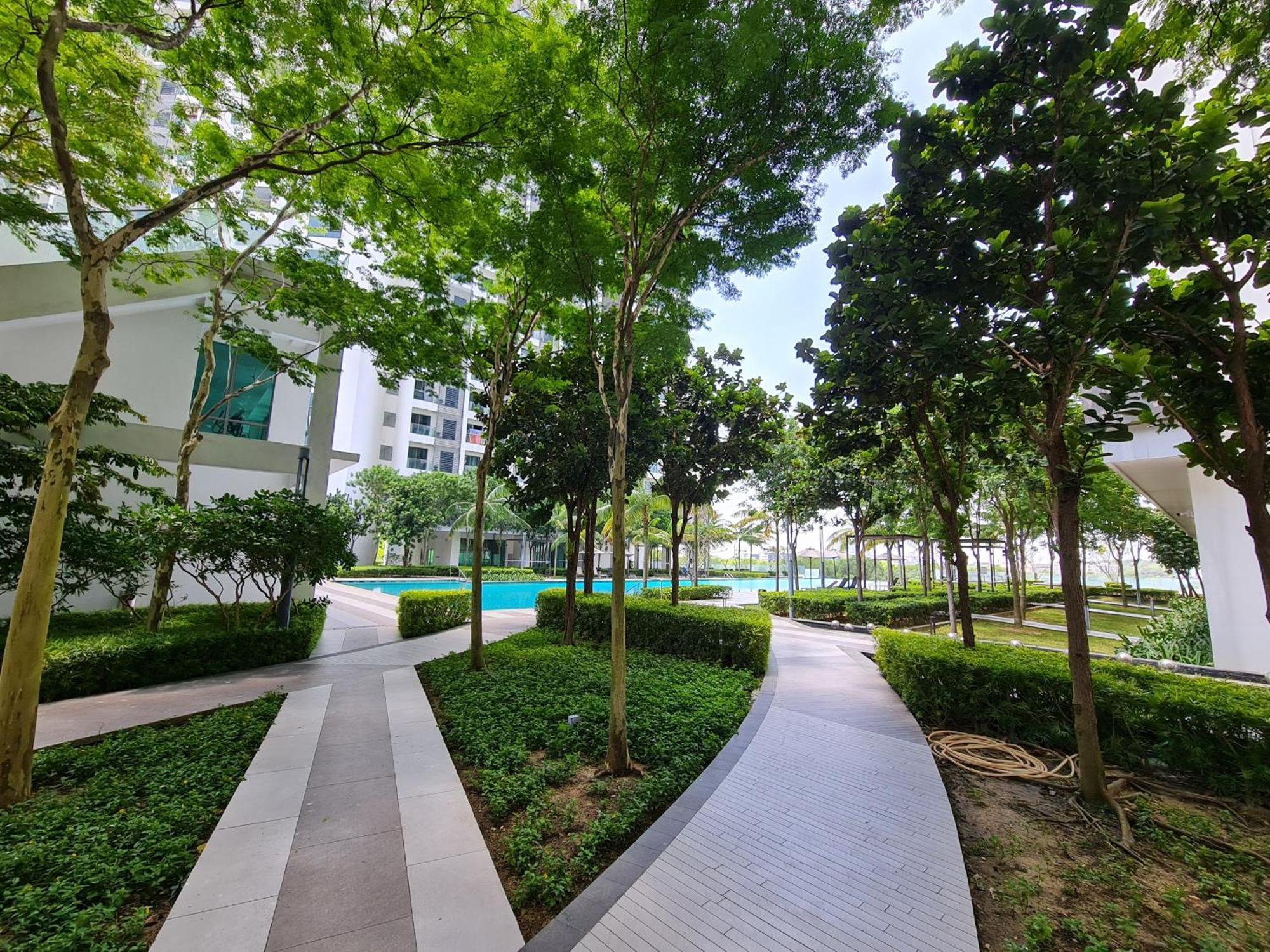 Retreat At Cybersquare Apartment Cyberjaya Exterior photo